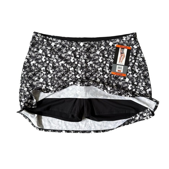 NWT Tranquility Skort Windsor Terrace Black Floral Size XXL - Picture 6 of 7